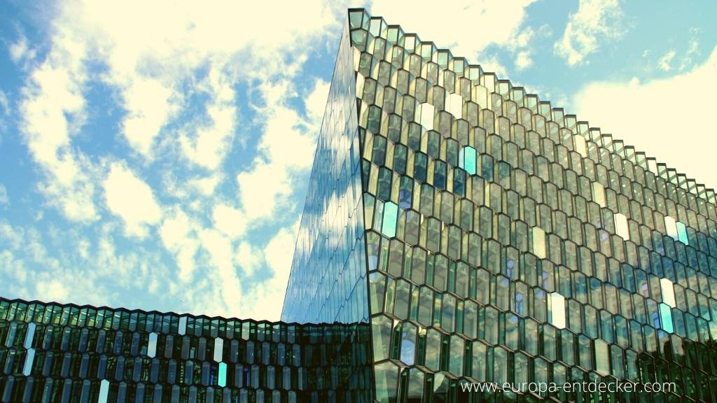 Harpa von außen